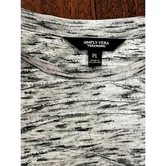 Simply Vera Gray Textured 3/4 sleeve top Petite Large - Picture 3 of 6